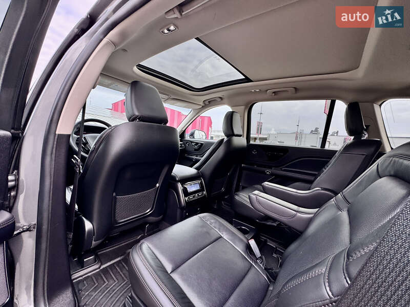 Позашляховик / Кросовер Lincoln Aviator 2022 в Києві фото 46 Позашляховик / Кросовер Lincoln Aviator 2022 в Києві