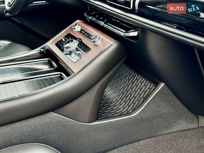 Позашляховик / Кросовер Lincoln Aviator 2022 в Києві фото 60 Позашляховик / Кросовер Lincoln Aviator 2022 в Києві