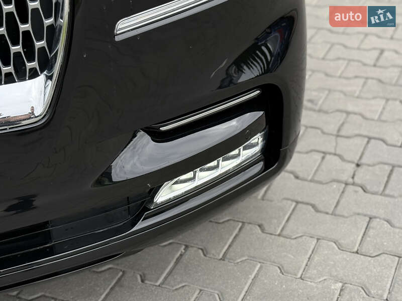 Позашляховик / Кросовер Lincoln Aviator 2020 в Тернополі фото 22 Позашляховик / Кросовер Lincoln Aviator 2020 в Тернополі