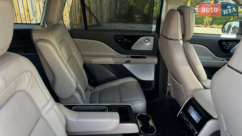 Внедорожник / Кроссовер Lincoln Aviator 2021 в Львове фото 47 Внедорожник / Кроссовер Lincoln Aviator 2021 в Львове