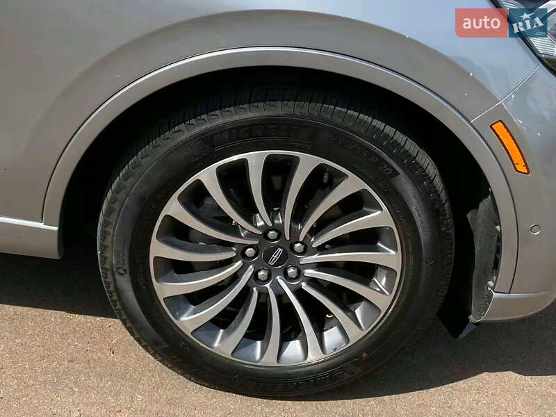 Позашляховик / Кросовер Lincoln Aviator 2019 в Києві фото 7 Позашляховик / Кросовер Lincoln Aviator 2019 в Києві