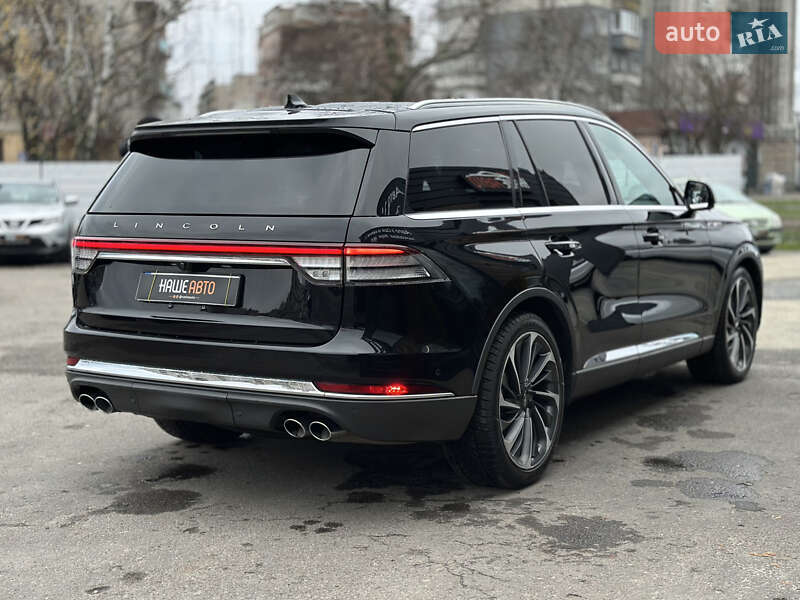 Позашляховик / Кросовер Lincoln Aviator 2019 в Шептицькому