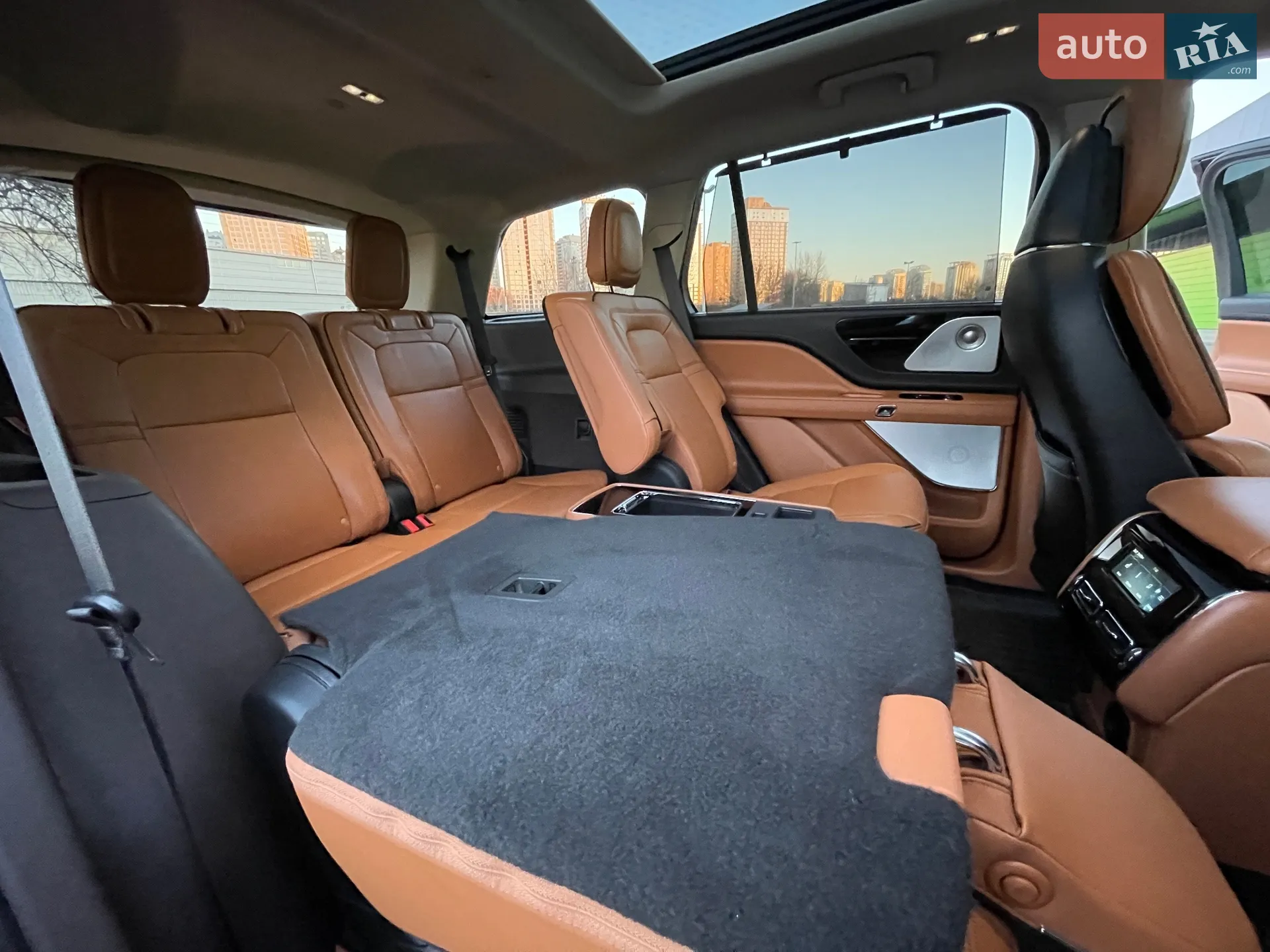 2020 Lincoln Aviator - мініатюра 39
