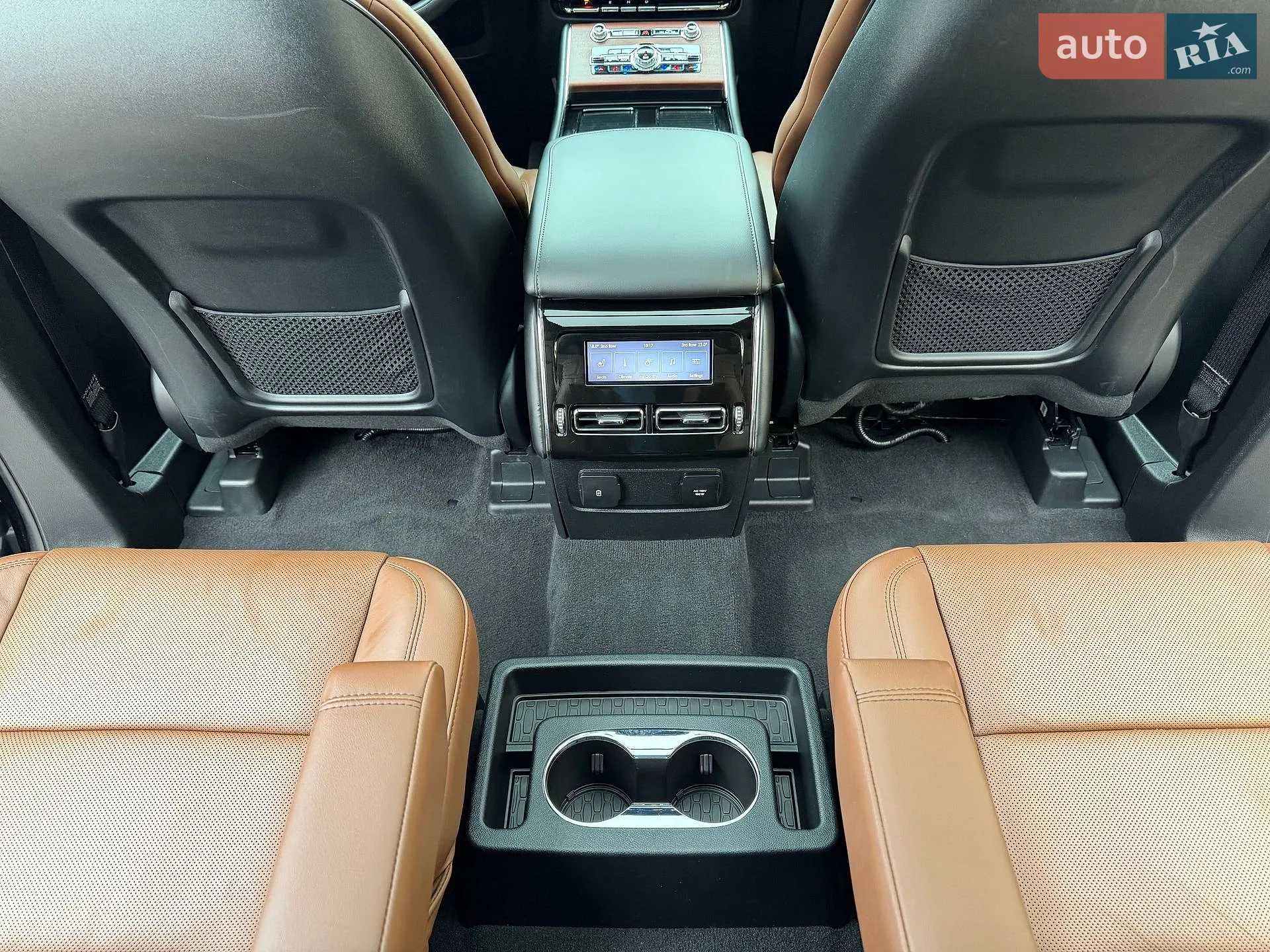 2023 Lincoln Aviator - мініатюра 33