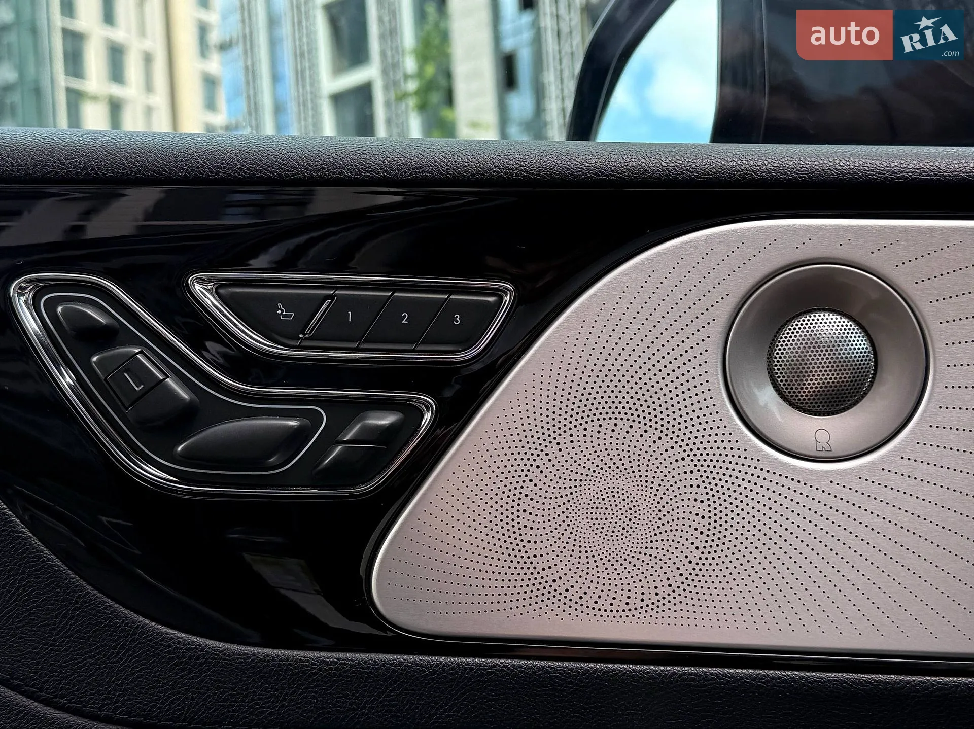 2019 Lincoln Aviator - мініатюра 31