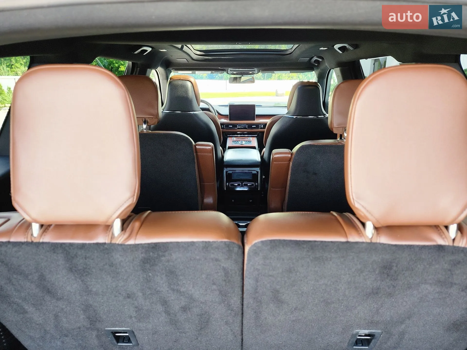 2021 Lincoln Aviator - мініатюра 26
