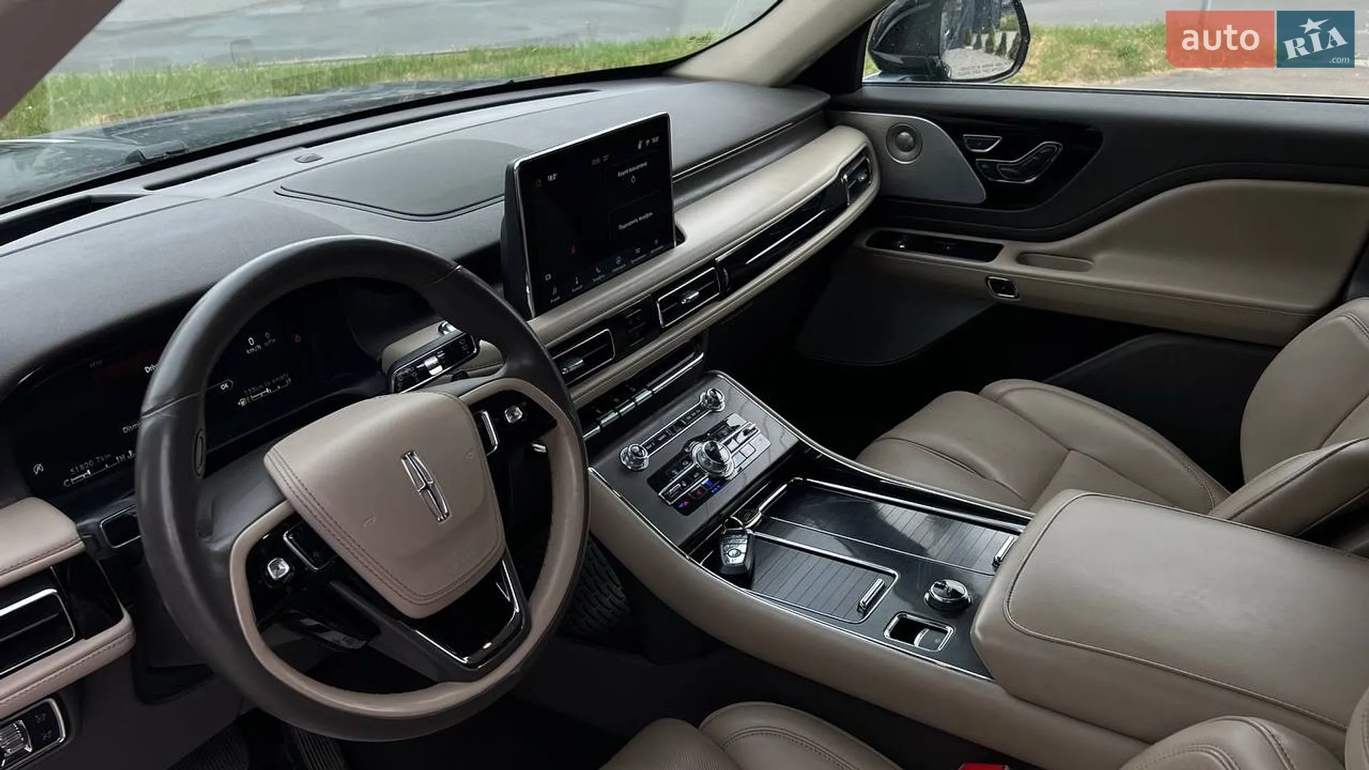 2021 Lincoln Aviator - мініатюра 25