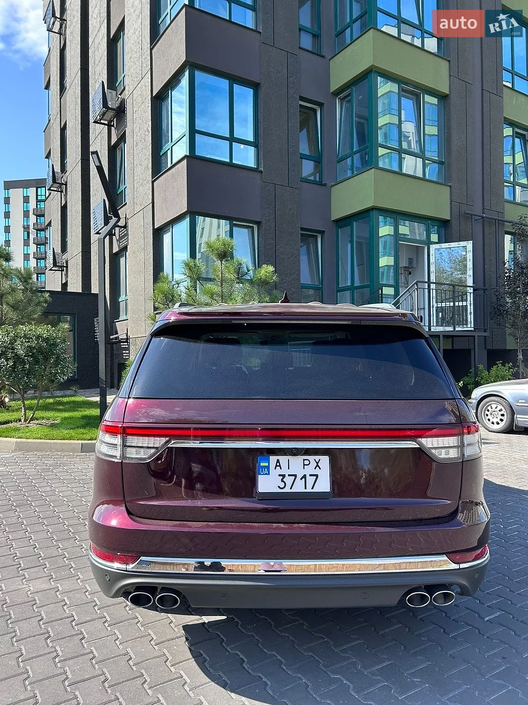 2019 Lincoln Aviator - мініатюра 10