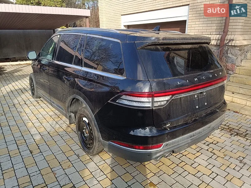 Lincoln Aviator