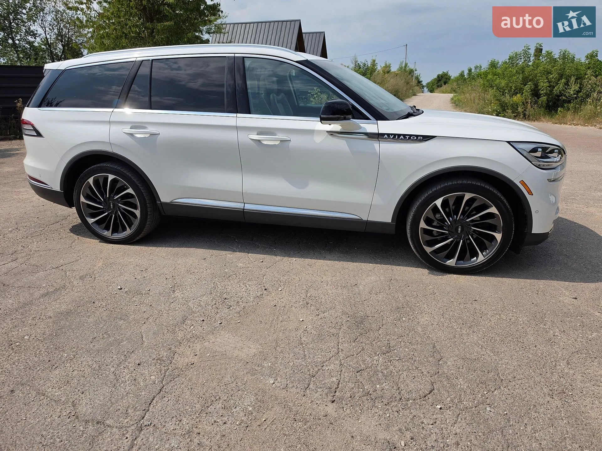 2021 Lincoln Aviator - мініатюра 4