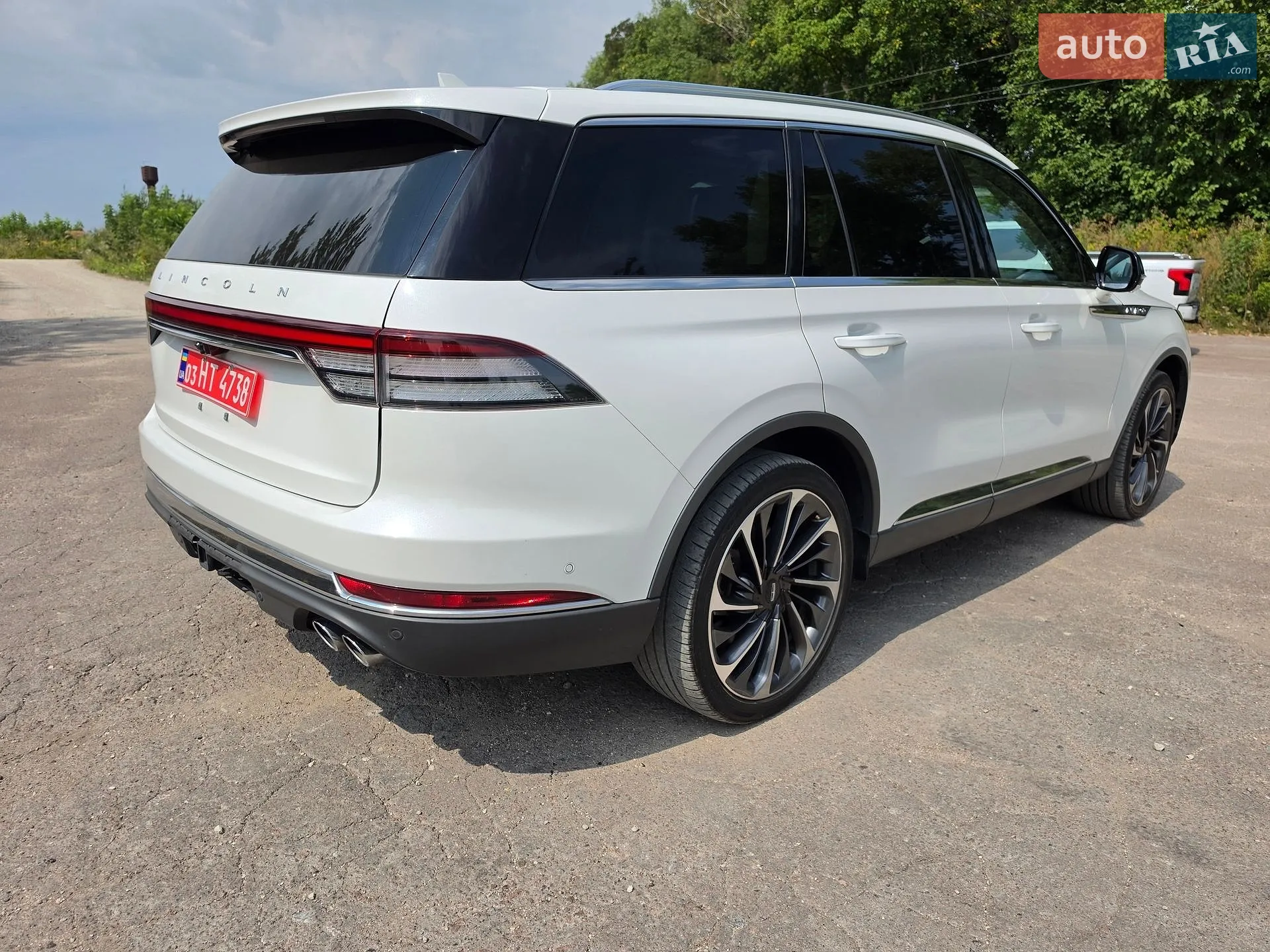 2021 Lincoln Aviator - мініатюра 11