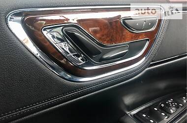 Седан Lincoln Continental 2017 в 