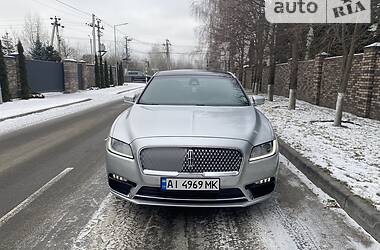 Седан Lincoln Continental 2016 в Киеве