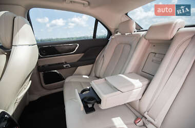 Седан Lincoln Continental 2019 в 