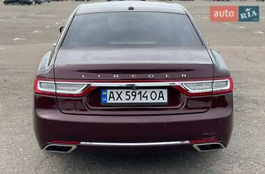 Седан Lincoln Continental 2016 в 