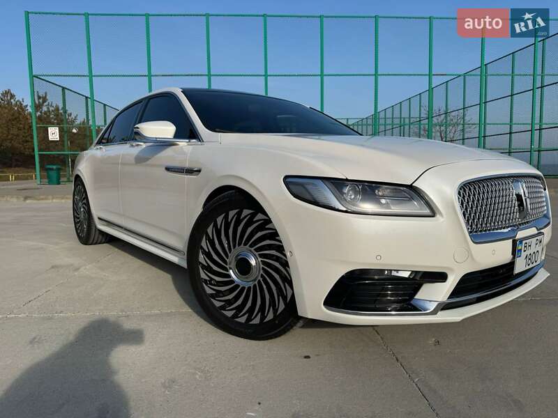Седан Lincoln Continental 2019 в Одессе