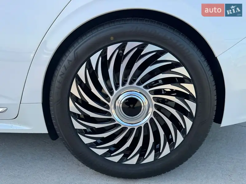Lincoln Continental 2019