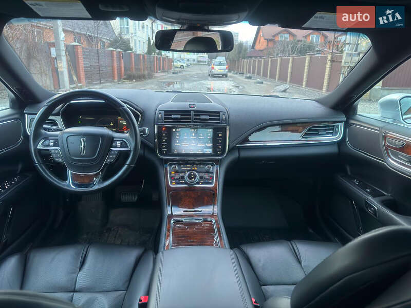 Седан Lincoln Continental 2017 в Киеве