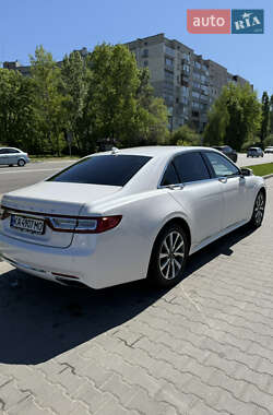 Седан Lincoln Continental 2018 в 