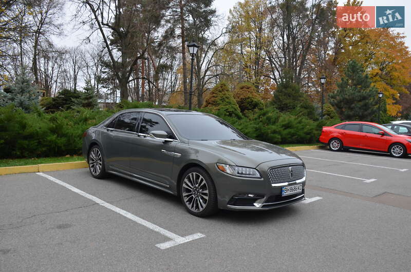 Седан Lincoln Continental 2016 в Киеве