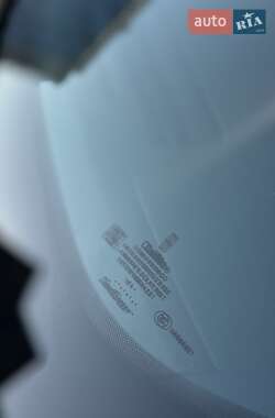 Седан Lincoln Continental 2017 в 