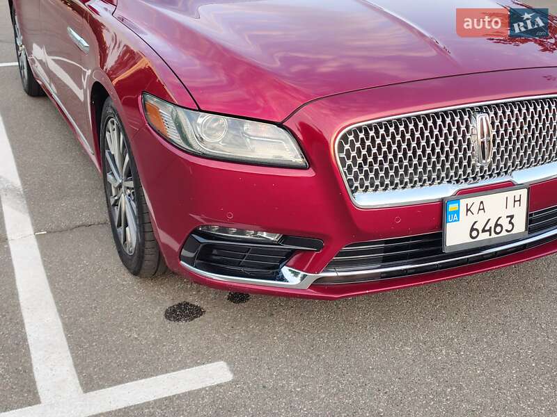Седан Lincoln Continental 2016 в Киеве