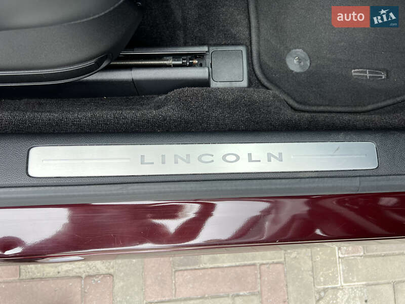 Седан Lincoln Continental 2016 в Харькове