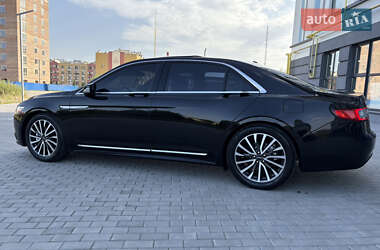 Седан Lincoln Continental 2016 в 