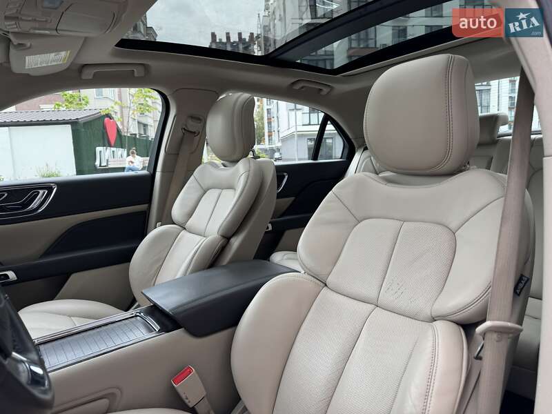 Седан Lincoln Continental 2017 в Виннице фото 2 Седан Lincoln Continental 2017 в Виннице