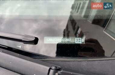 Седан Lincoln Continental 2017 в 