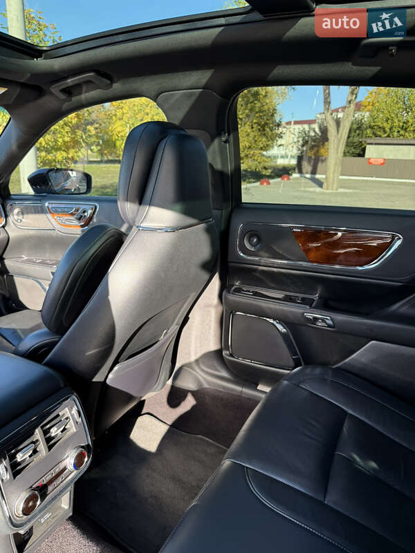 Седан Lincoln Continental 2017 в Измаиле фото 21 Седан Lincoln Continental 2017 в Измаиле