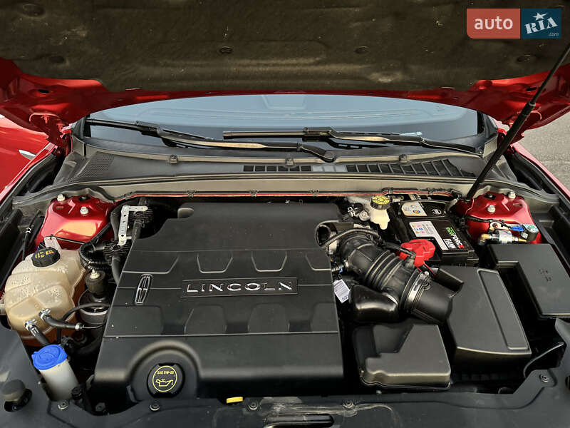 Седан Lincoln Continental 2020 в Києві