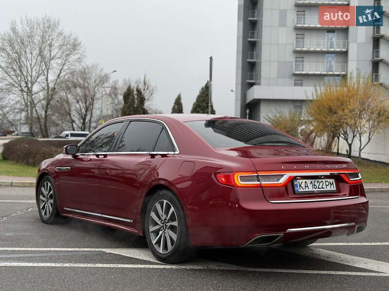 Седан Lincoln Continental 2017 в Киеве
