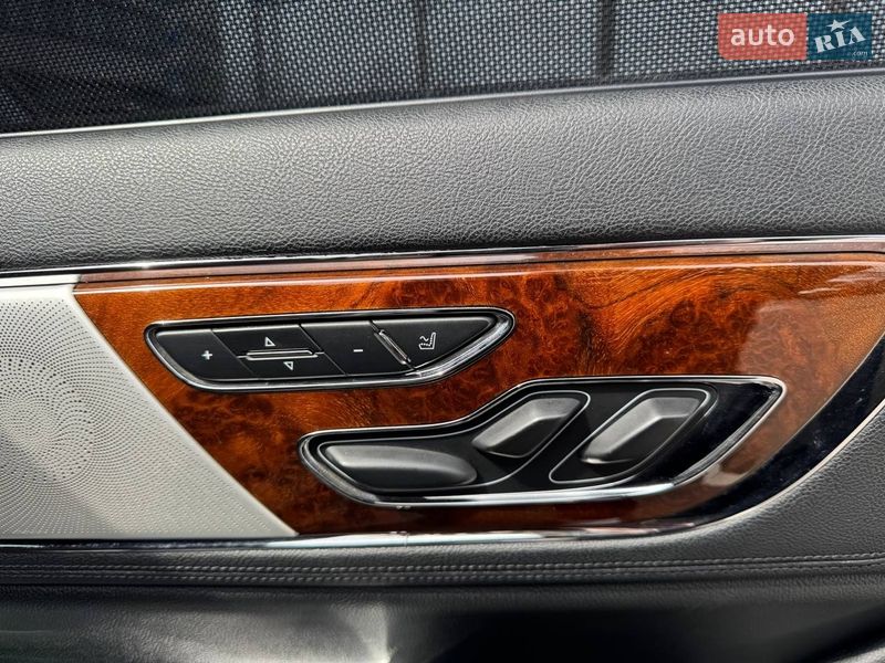 Седан Lincoln Continental 2016 в Києві фото 22 Седан Lincoln Continental 2016 в Києві