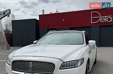 Седан Lincoln Continental 2018 в Киеве