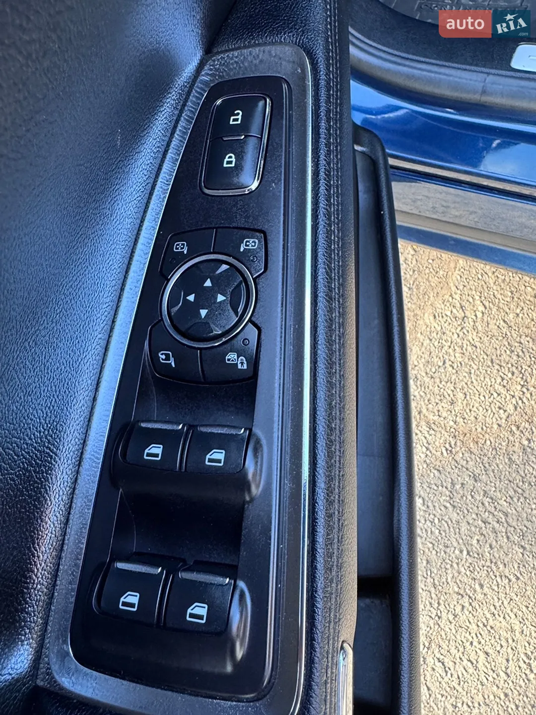 2017 Lincoln Continental - мініатюра 10