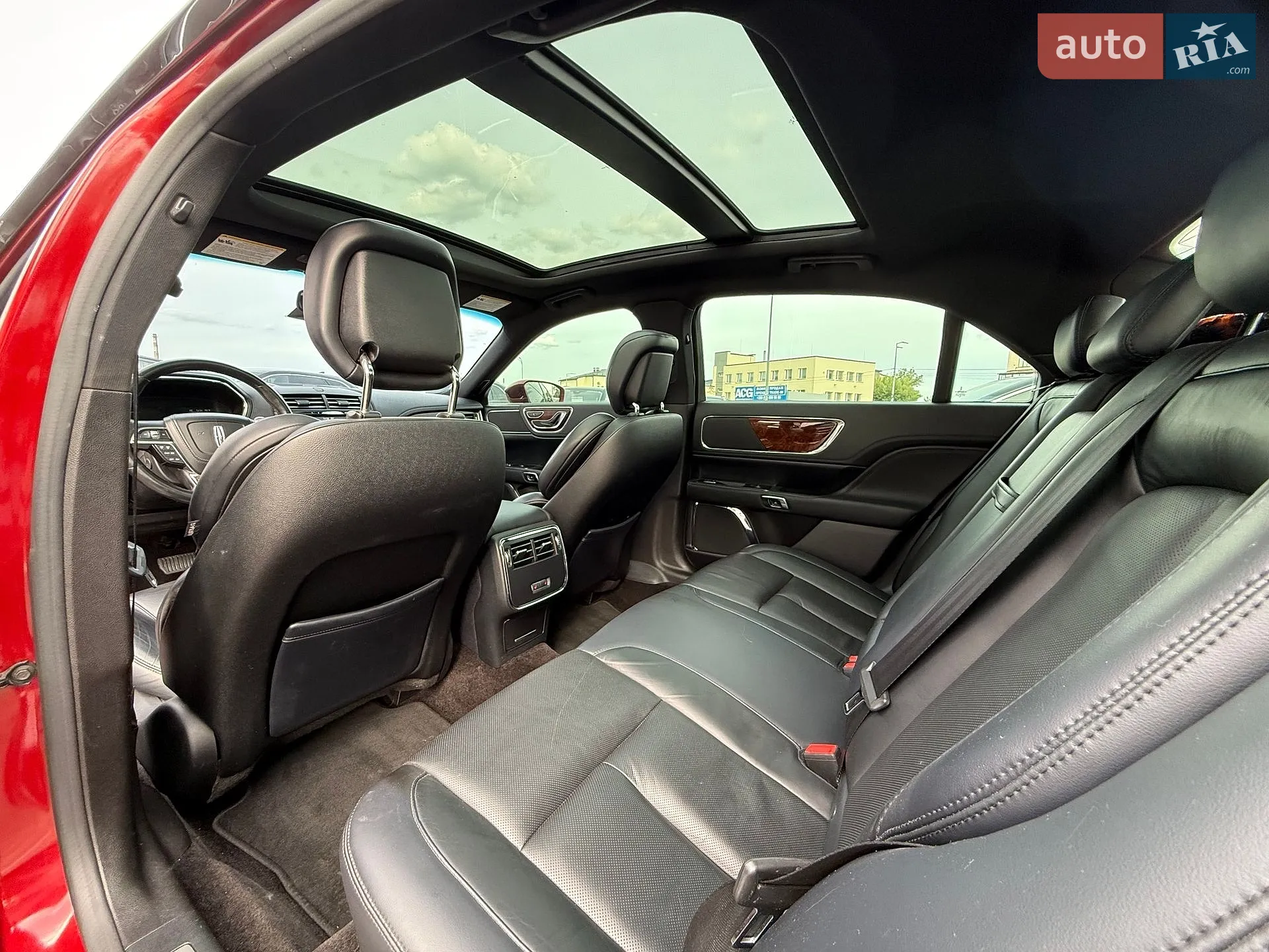 2016 Lincoln Continental - мініатюра 19