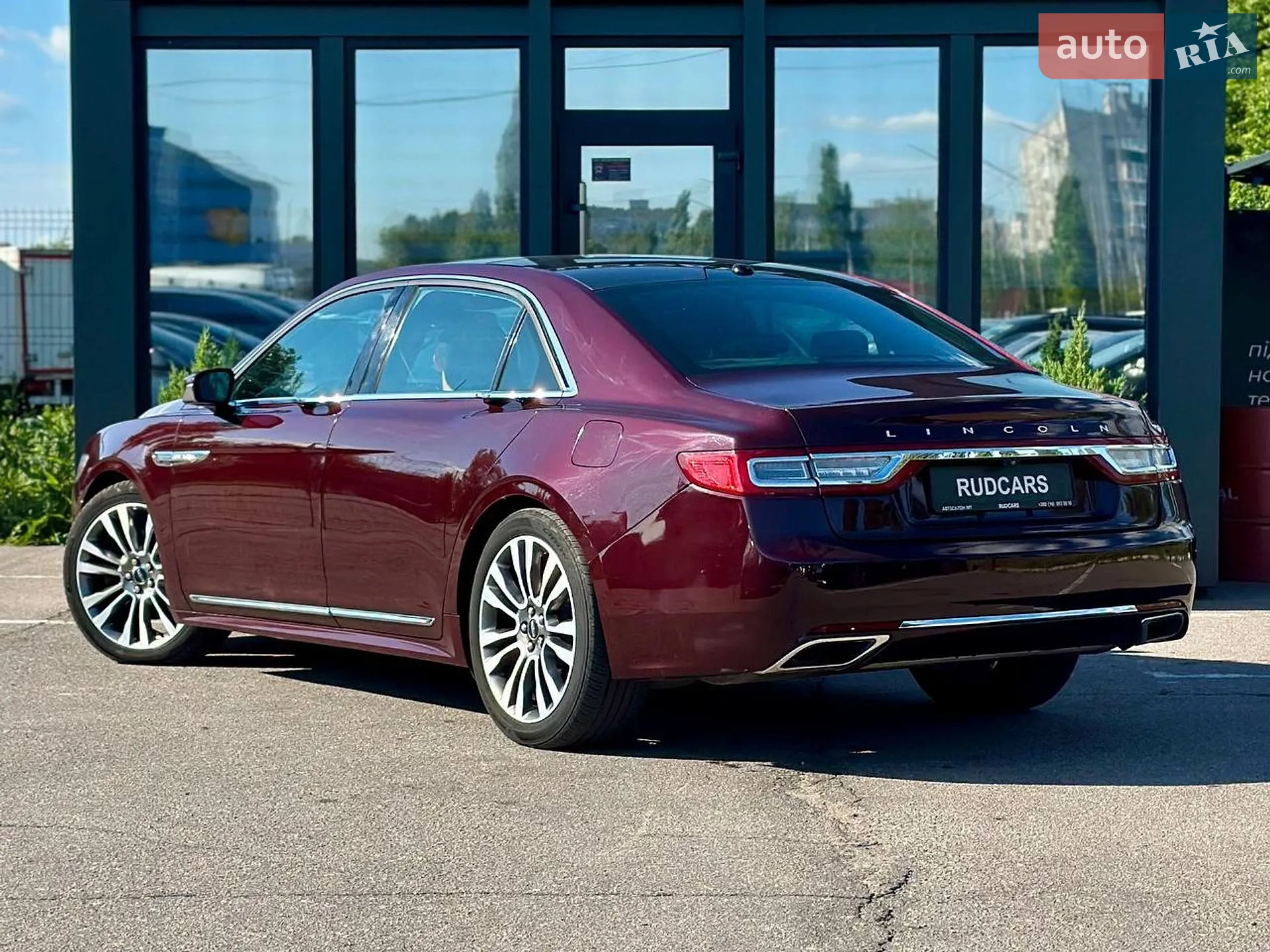 2017 Lincoln Continental - мініатюра 5