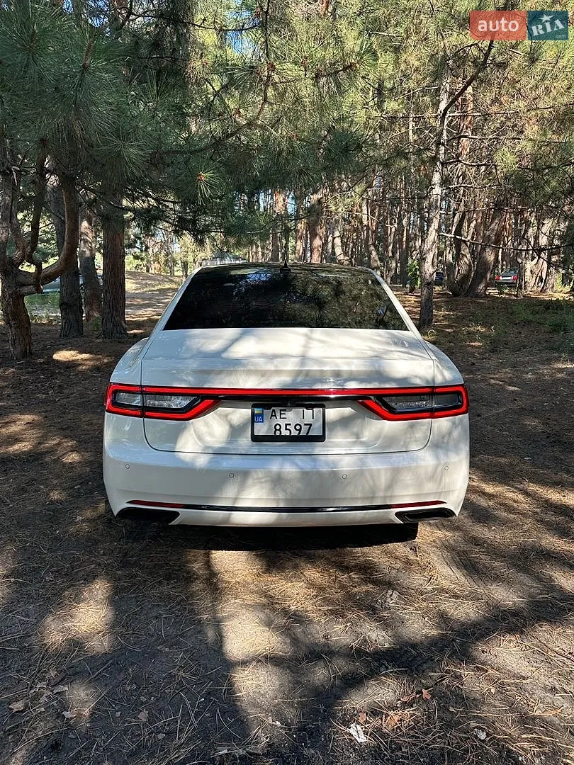 2019 Lincoln Continental - мініатюра 6