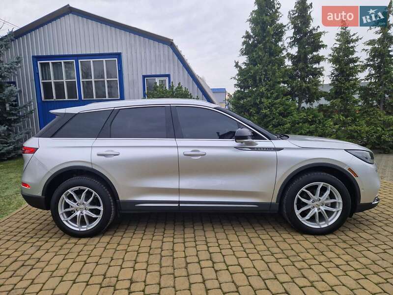 Позашляховик / Кросовер Lincoln Corsair 2019 в Хмельницькому фото 4 Позашляховик / Кросовер Lincoln Corsair 2019 в Хмельницькому