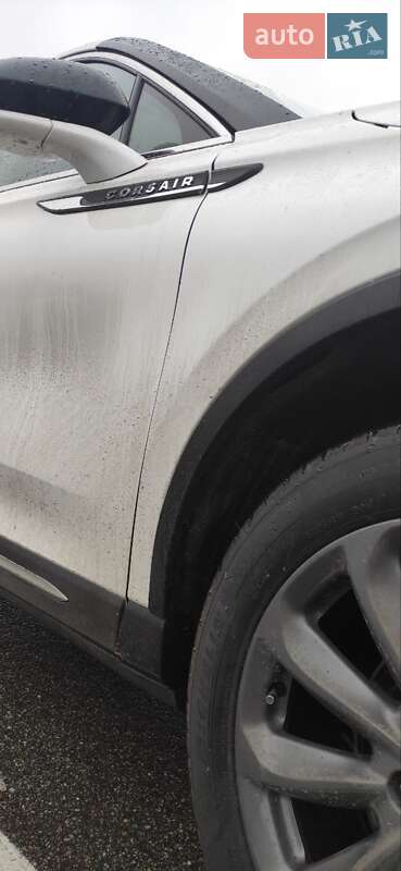 Внедорожник / Кроссовер Lincoln Corsair 2020 в Киеве