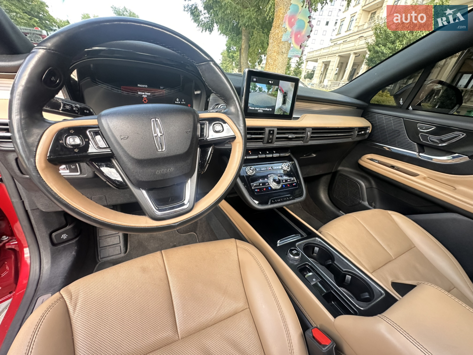 2022 Lincoln Corsair - мініатюра 7