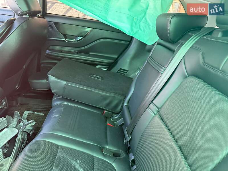 Позашляховик / Кросовер Lincoln Corsair 2022 в Полтаві фото 8 Позашляховик / Кросовер Lincoln Corsair 2022 в Полтаві