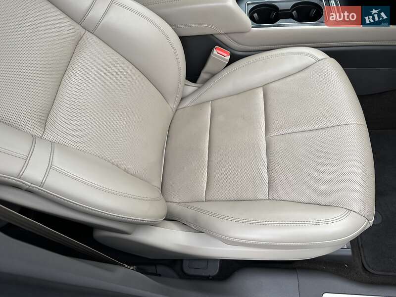 Позашляховик / Кросовер Lincoln Corsair 2022 в Києві