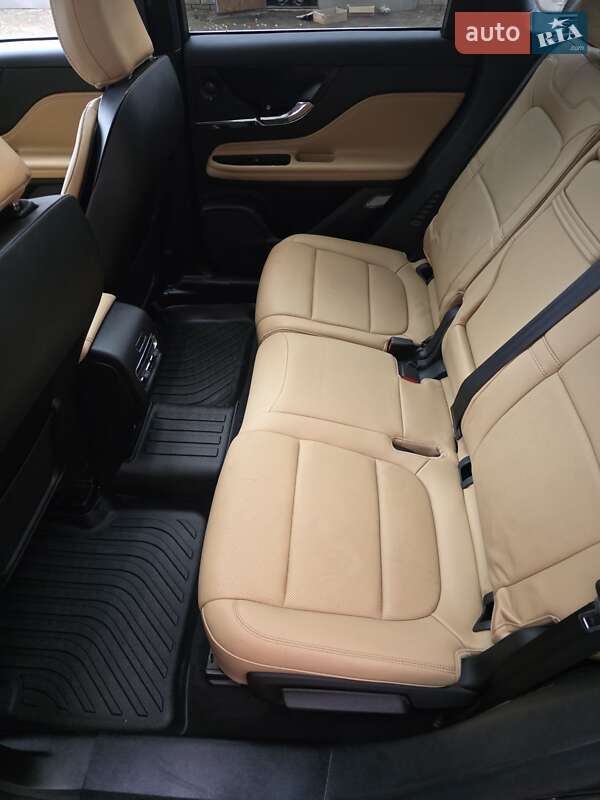 Позашляховик / Кросовер Lincoln Corsair 2023 в Тернополі фото 33 Позашляховик / Кросовер Lincoln Corsair 2023 в Тернополі