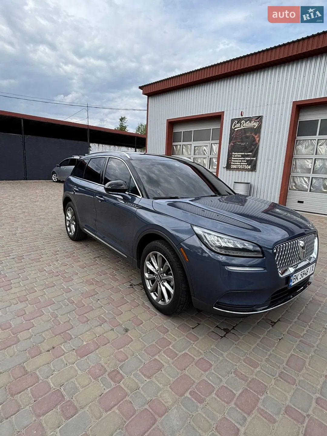 2022 Lincoln Corsair - мініатюра 8