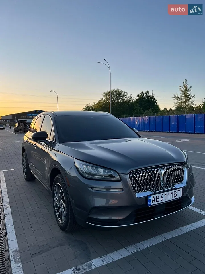 2022 Lincoln Corsair - мініатюра 20