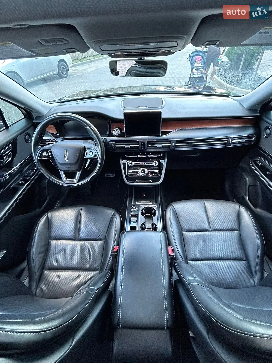 2020 Lincoln Corsair - мініатюра 17