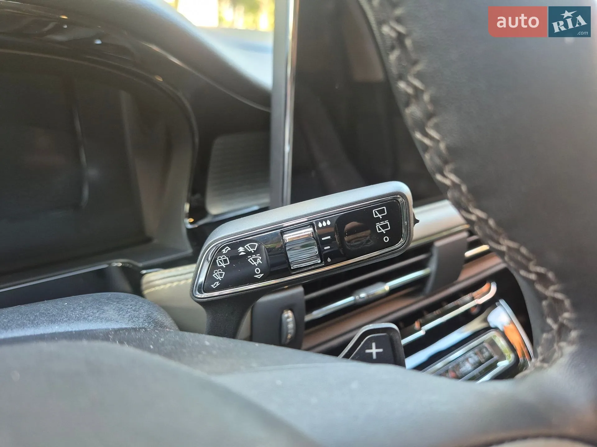 2023 Lincoln Corsair - мініатюра 23