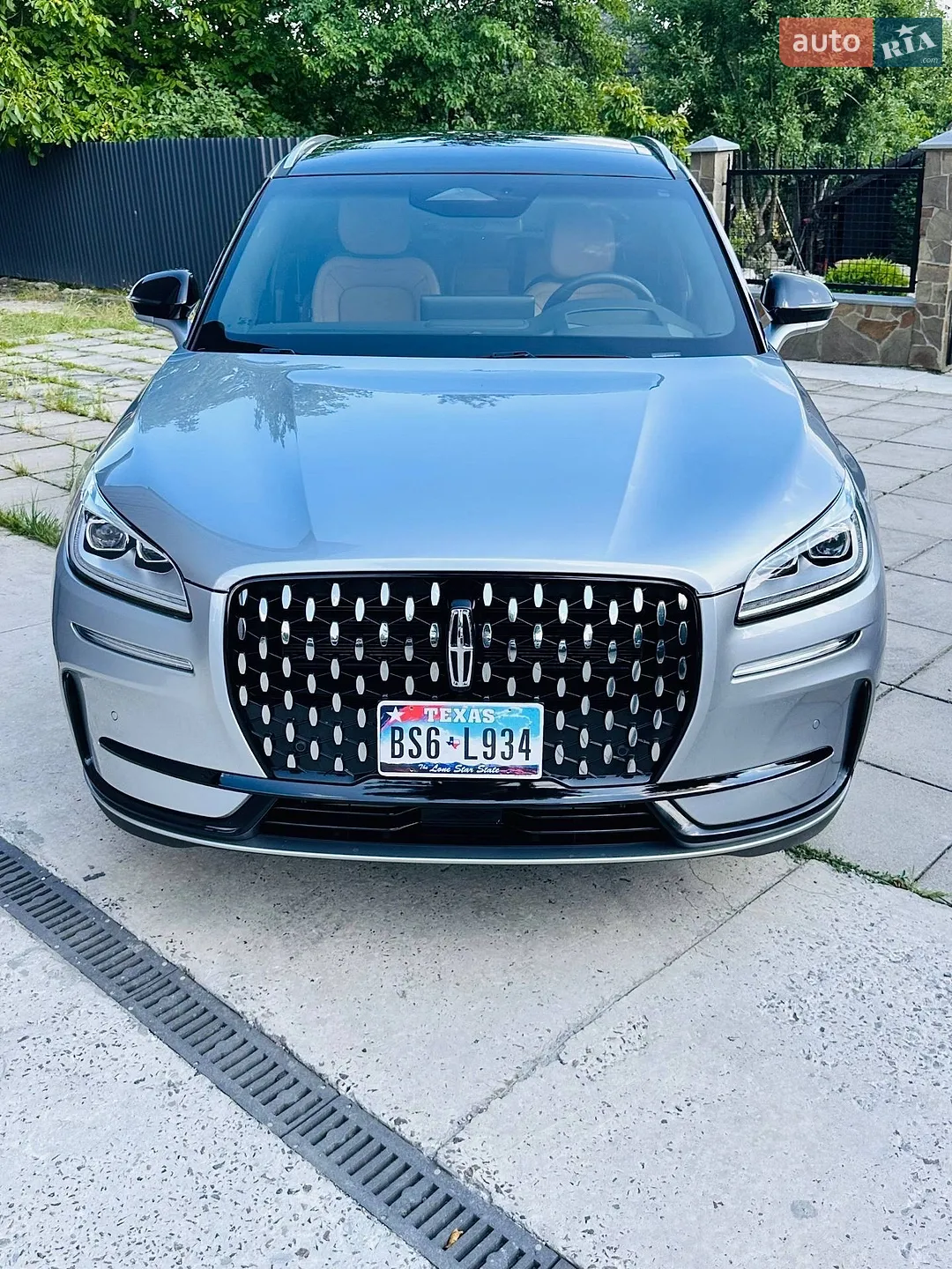 2023 Lincoln Corsair - мініатюра 8